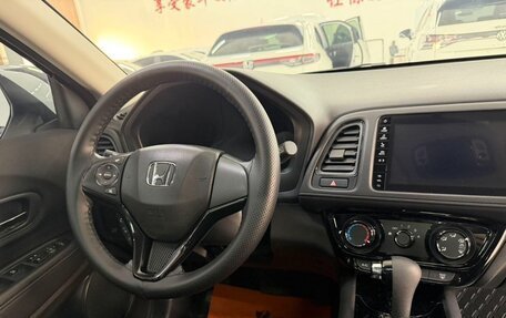 Honda Vezel, 2022 год, 1 440 000 рублей, 11 фотография
