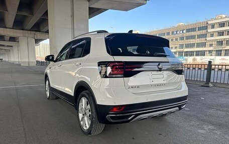 Volkswagen T-Cross I, 2021 год, 1 600 620 рублей, 4 фотография