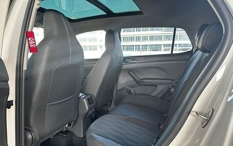 Volkswagen T-Cross I, 2021 год, 1 600 620 рублей, 11 фотография