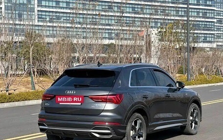 Audi Q3, 2022 год, 4 фотография