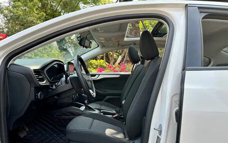 Ford Focus IV, 2022 год, 1 040 555 рублей, 6 фотография