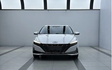 Hyundai Elantra, 2023 год, 1 380 000 рублей, 2 фотография