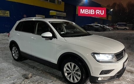 Volkswagen Tiguan II, 2017 год, 1 900 000 рублей, 4 фотография