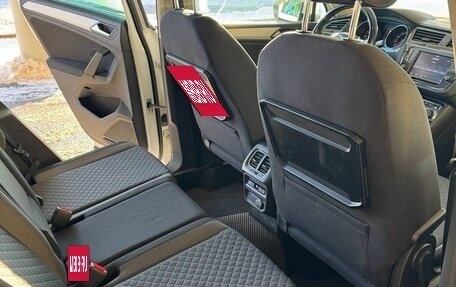 Volkswagen Tiguan II, 2017 год, 1 900 000 рублей, 13 фотография