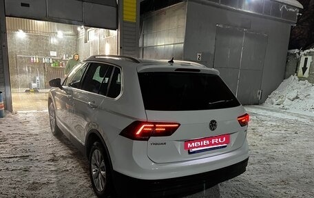 Volkswagen Tiguan II, 2017 год, 1 900 000 рублей, 5 фотография