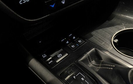 Lexus RX IV рестайлинг, 2018 год, 4 210 000 рублей, 13 фотография