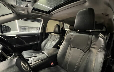 Lexus RX IV рестайлинг, 2018 год, 4 210 000 рублей, 17 фотография