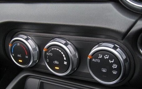 Mazda Roadster IV (ND), 2018 год, 1 400 000 рублей, 19 фотография