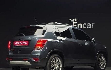 Chevrolet Trax, 2022 год, 1 099 055 рублей, 2 фотография