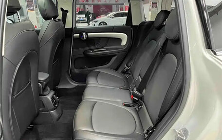 MINI Countryman II (F60), 2022 год, 1 890 000 рублей, 16 фотография