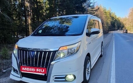 Toyota Esquire I, 2015 год, 2 400 000 рублей, 26 фотография