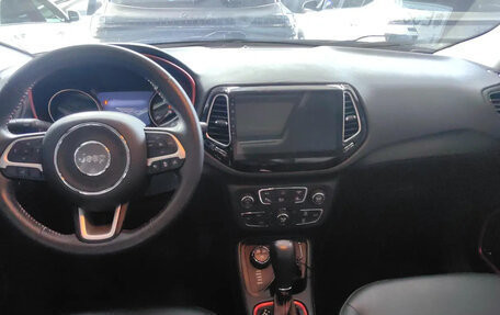 Jeep Compass II, 2022 год, 2 300 635 рублей, 7 фотография