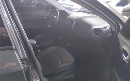 Jeep Compass II, 2022 год, 2 300 635 рублей, 12 фотография