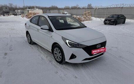 Hyundai Solaris II рестайлинг, 2020 год, 1 482 000 рублей, 4 фотография