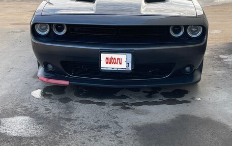 Dodge Challenger III рестайлинг 2, 2020 год, 4 100 000 рублей, 4 фотография