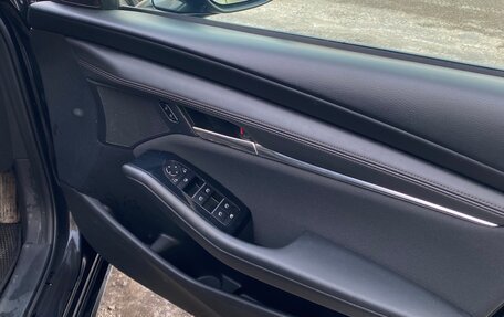 Mazda 3, 2021 год, 2 150 000 рублей, 7 фотография