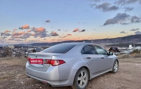 Honda Accord VIII рестайлинг, 2011 год, 1 100 000 рублей, 4 фотография