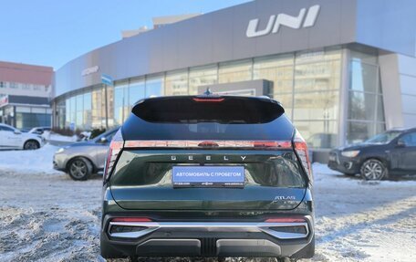 Geely Atlas, 2024 год, 2 950 000 рублей, 5 фотография