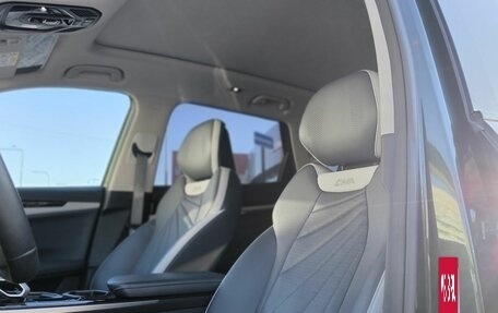 Geely Atlas, 2024 год, 2 950 000 рублей, 10 фотография