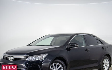 Toyota Camry, 2017 год, 1 899 000 рублей, 4 фотография