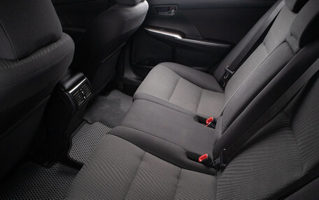 Toyota Camry, 2017 год, 1 899 000 рублей, 19 фотография