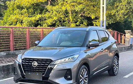 Nissan Kicks I, 2022 год, 1 300 000 рублей, 1 фотография