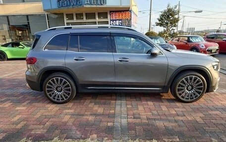Mercedes-Benz GLB, 2021 год, 2 600 000 рублей, 5 фотография