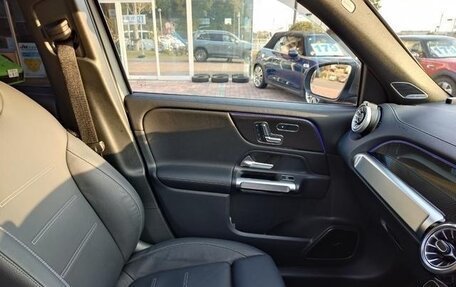 Mercedes-Benz GLB, 2021 год, 2 600 000 рублей, 21 фотография