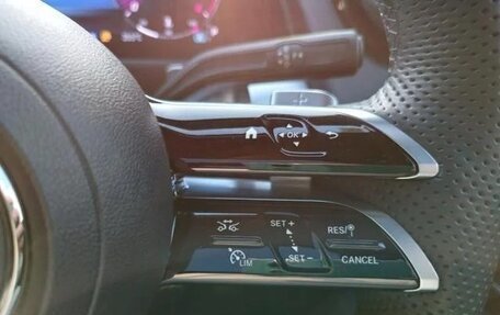 Mercedes-Benz GLB, 2021 год, 2 600 000 рублей, 14 фотография