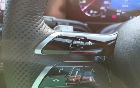 Mercedes-Benz GLB, 2021 год, 2 600 000 рублей, 15 фотография