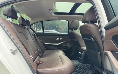 BMW 3 серия, 2022 год, 2 620 000 рублей, 8 фотография