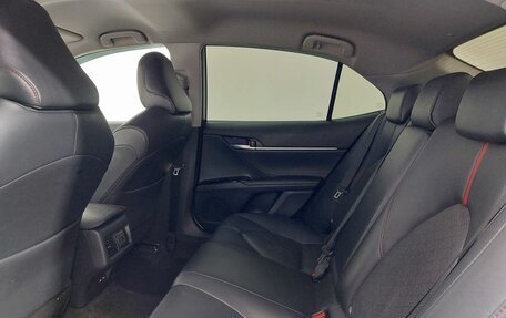 Toyota Camry, 2020 год, 2 750 000 рублей, 19 фотография