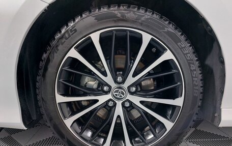 Toyota Camry, 2020 год, 2 750 000 рублей, 24 фотография