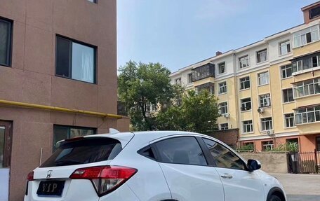 Honda Vezel, 2020 год, 1 600 000 рублей, 5 фотография