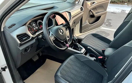 Volkswagen T-Cross I, 2022 год, 1 300 000 рублей, 8 фотография