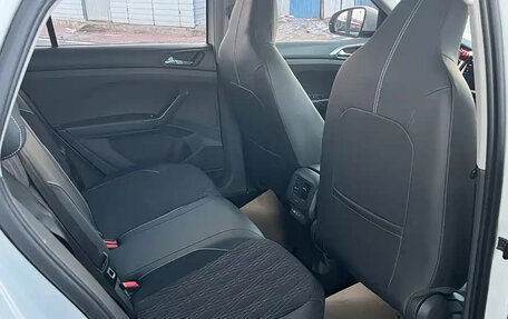 Volkswagen T-Cross I, 2022 год, 1 300 000 рублей, 12 фотография