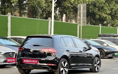 Volkswagen Golf VII, 2019 год, 1 230 530 рублей, 6 фотография