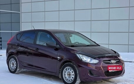 Hyundai Solaris II рестайлинг, 2012 год, 755 000 рублей, 9 фотография