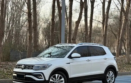 Volkswagen T-Cross I, 2022 год, 1 300 000 рублей, 3 фотография