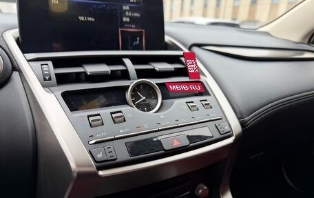 Lexus NX I, 2021 год, 3 000 000 рублей, 12 фотография