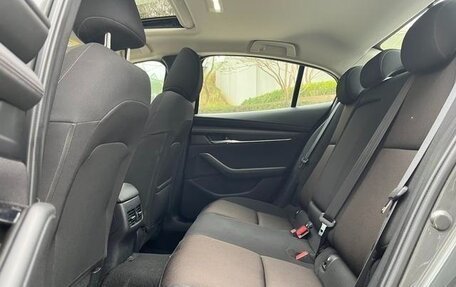 Mazda 3, 2022 год, 1 480 000 рублей, 11 фотография