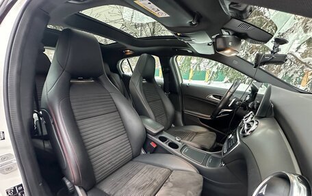 Mercedes-Benz GLA, 2017 год, 2 450 000 рублей, 15 фотография