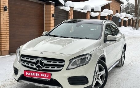 Mercedes-Benz GLA, 2017 год, 2 450 000 рублей, 3 фотография
