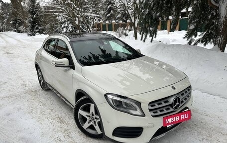 Mercedes-Benz GLA, 2017 год, 2 450 000 рублей, 12 фотография