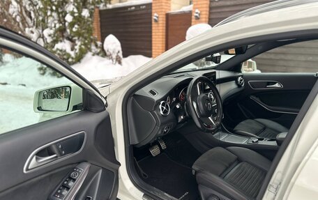 Mercedes-Benz GLA, 2017 год, 2 450 000 рублей, 26 фотография