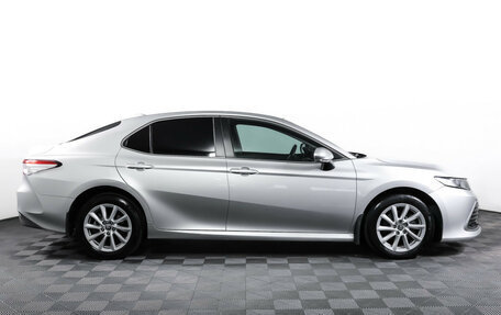 Toyota Camry, 2021 год, 2 150 000 рублей, 4 фотография