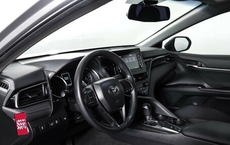 Toyota Camry, 2021 год, 2 150 000 рублей, 15 фотография