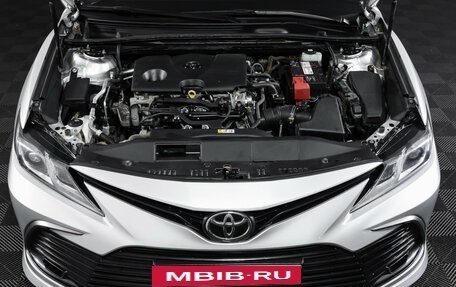 Toyota Camry, 2021 год, 2 150 000 рублей, 9 фотография