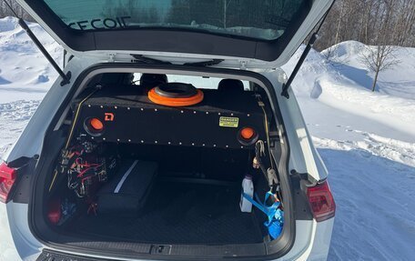 Volkswagen Tiguan II, 2019 год, 2 600 000 рублей, 15 фотография