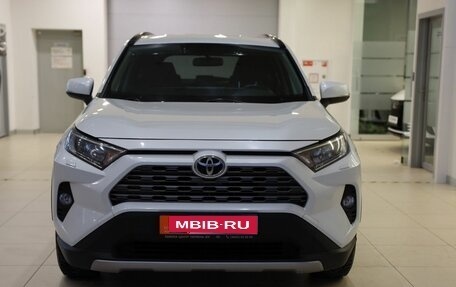 Toyota RAV4, 2019 год, 3 575 000 рублей, 1 фотография